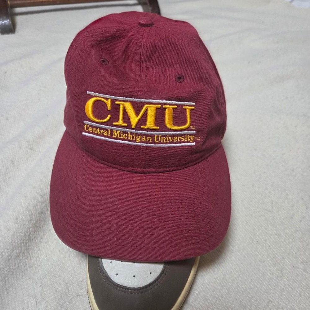 Central Michigan University Hat Vintage 90s-The Game University‎ NCAA Baseball